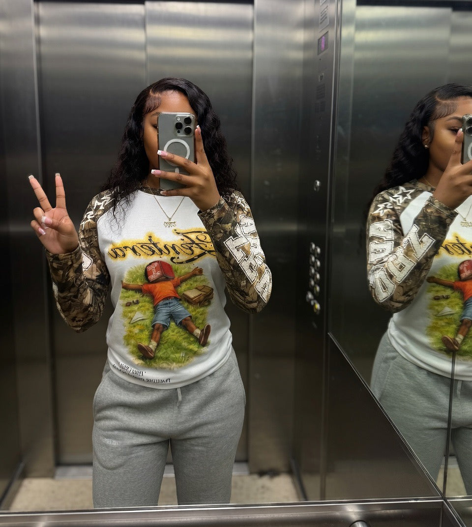 "YOUTH IS STRENGTH” LONGSLEEVE