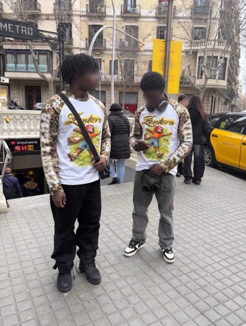 "YOUTH IS STRENGTH” LONGSLEEVE