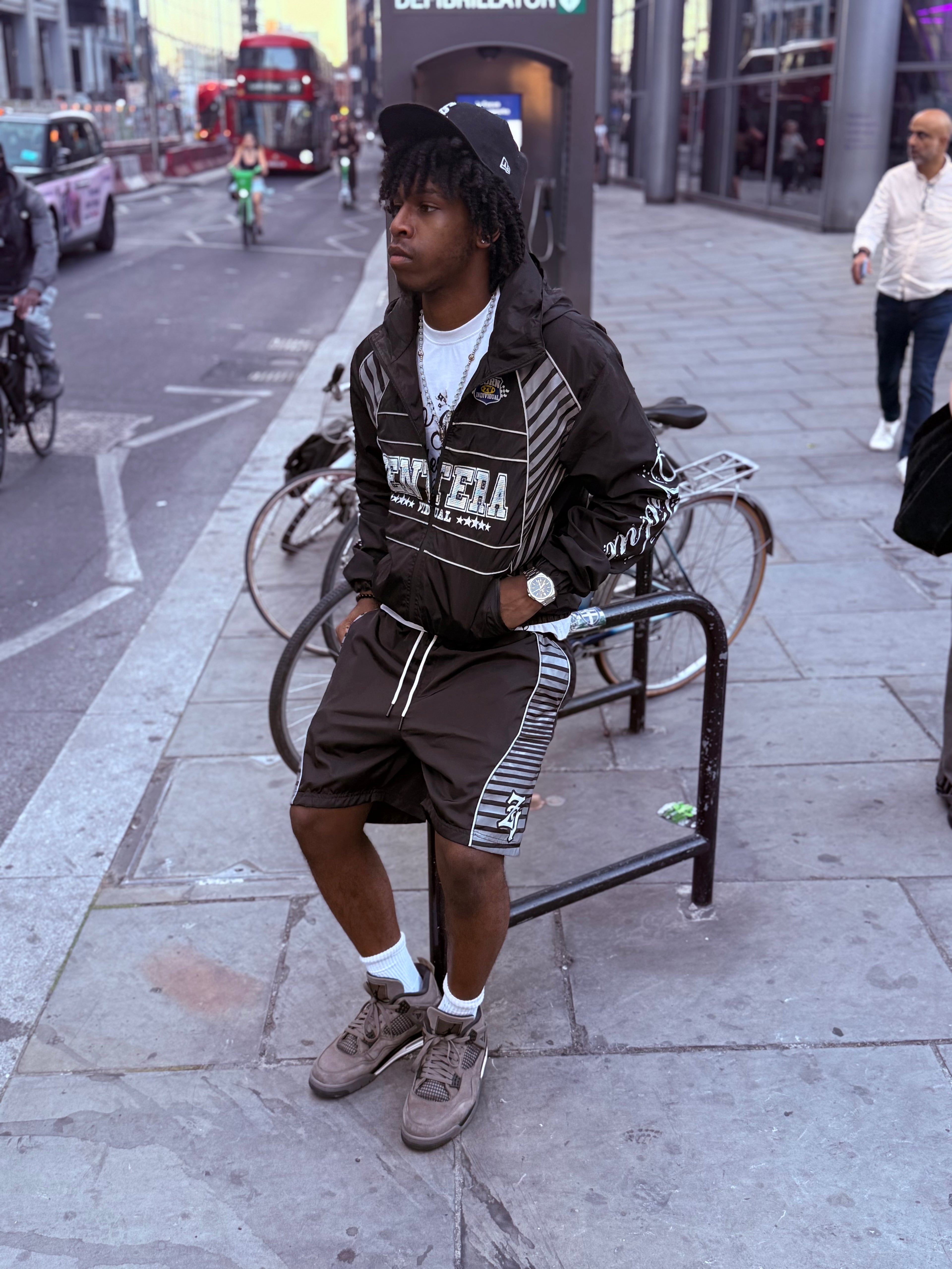 OBSIDIAN WINDBREAKER SET